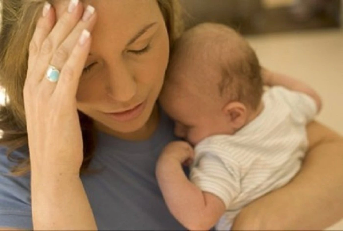 Cum recunoști psihoza postpartum