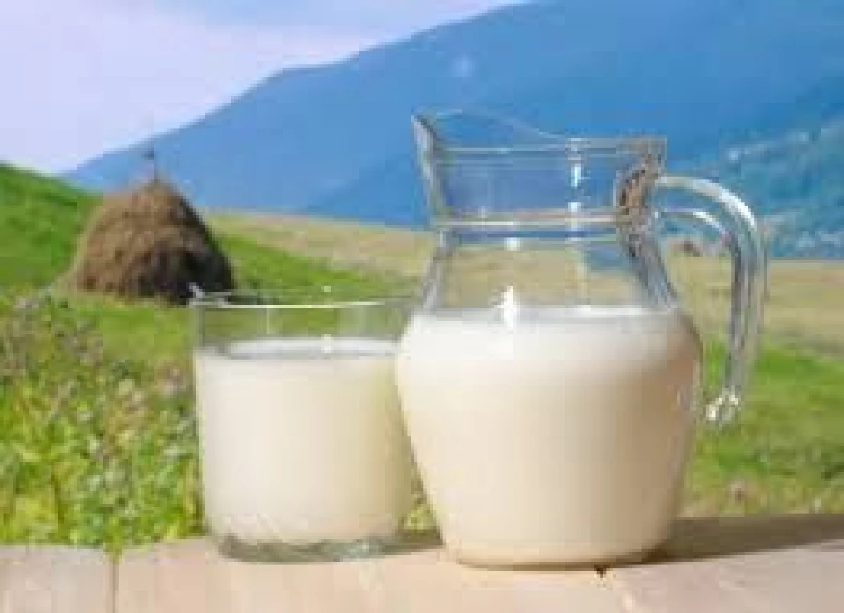 CUM SA-TI CURETI TENUL CU LAPTE