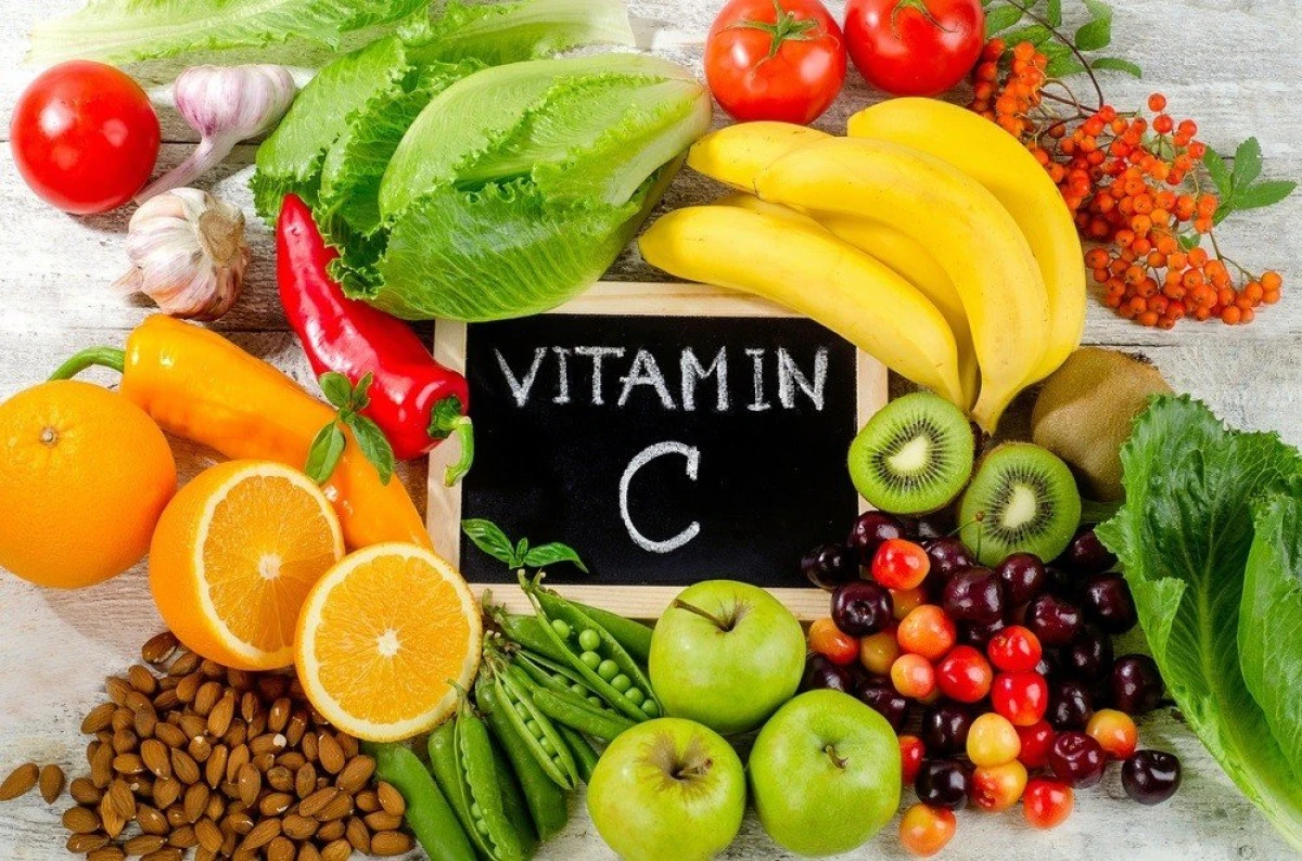 Cum se manifestă deficitul de vitamina C
