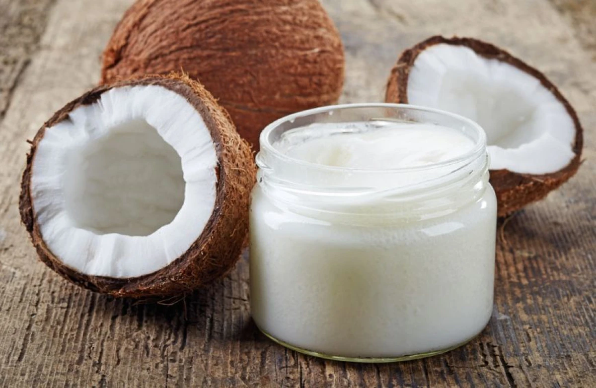 Cum te poate ajuta uleiul de cocos împotriva cancerului de colon