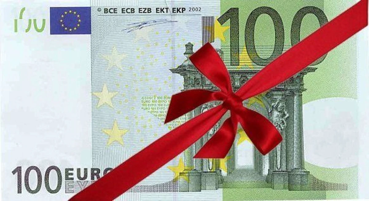 CUMINȚENIA PĂMÂNTULUI VERSUS TEZAURUL ROMÂNIEI, ÎN DONAȚIA DE 100 DE EURO A AMBASADEI RUSIEI