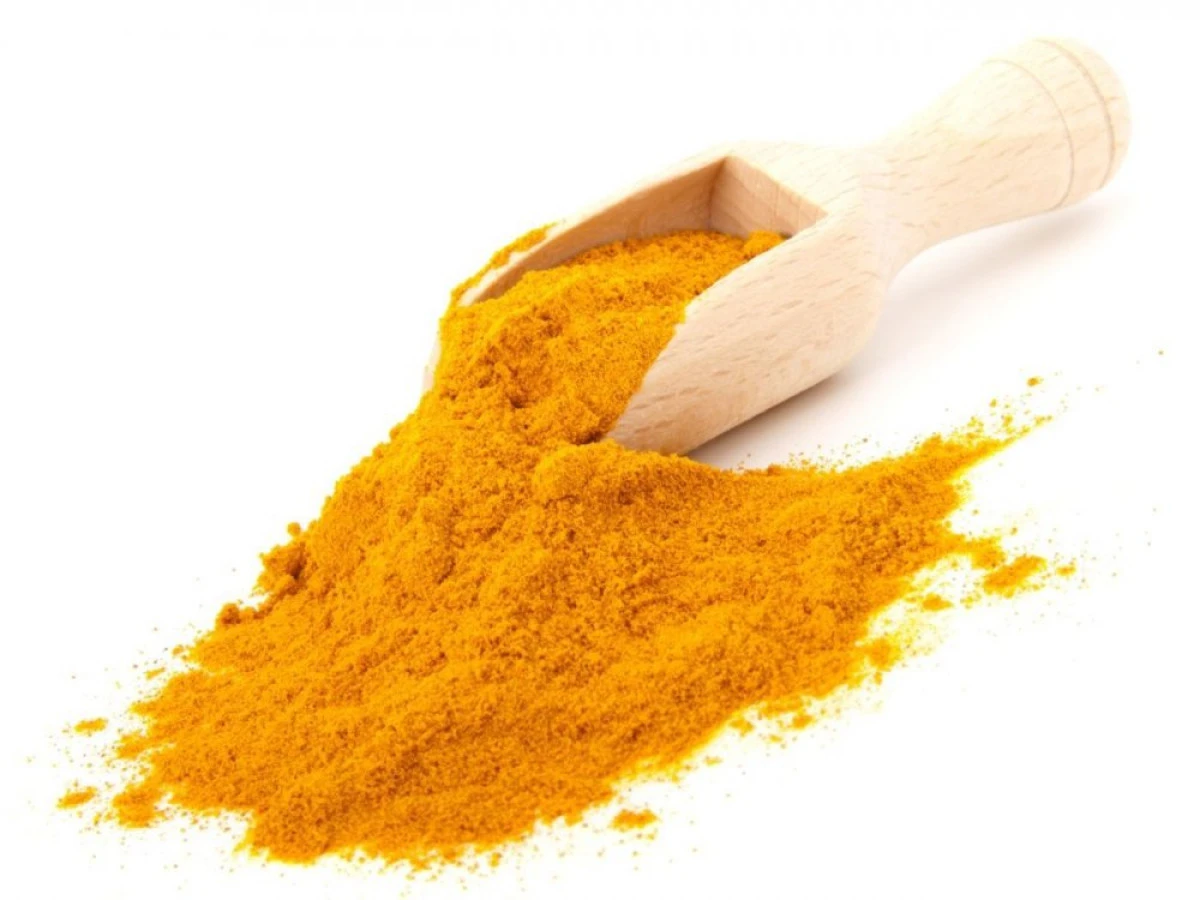 CURCUMA INHIBĂ ACŢIUNEA CELULELOR CANCEROASE