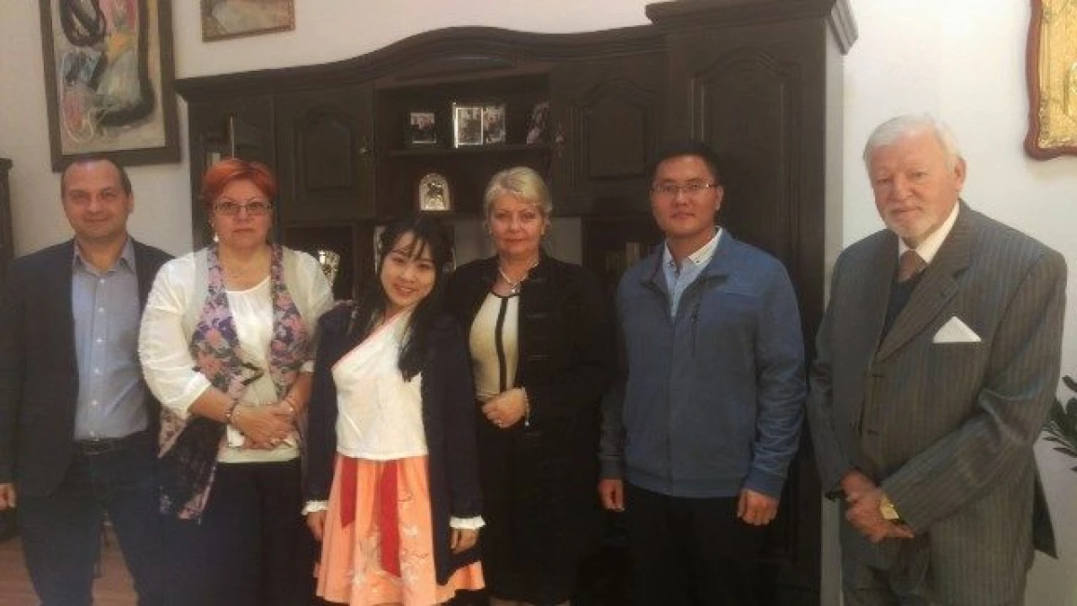 CURSURI GRATUITE DE LIMBA CHINEZĂ LA UVVG ARAD