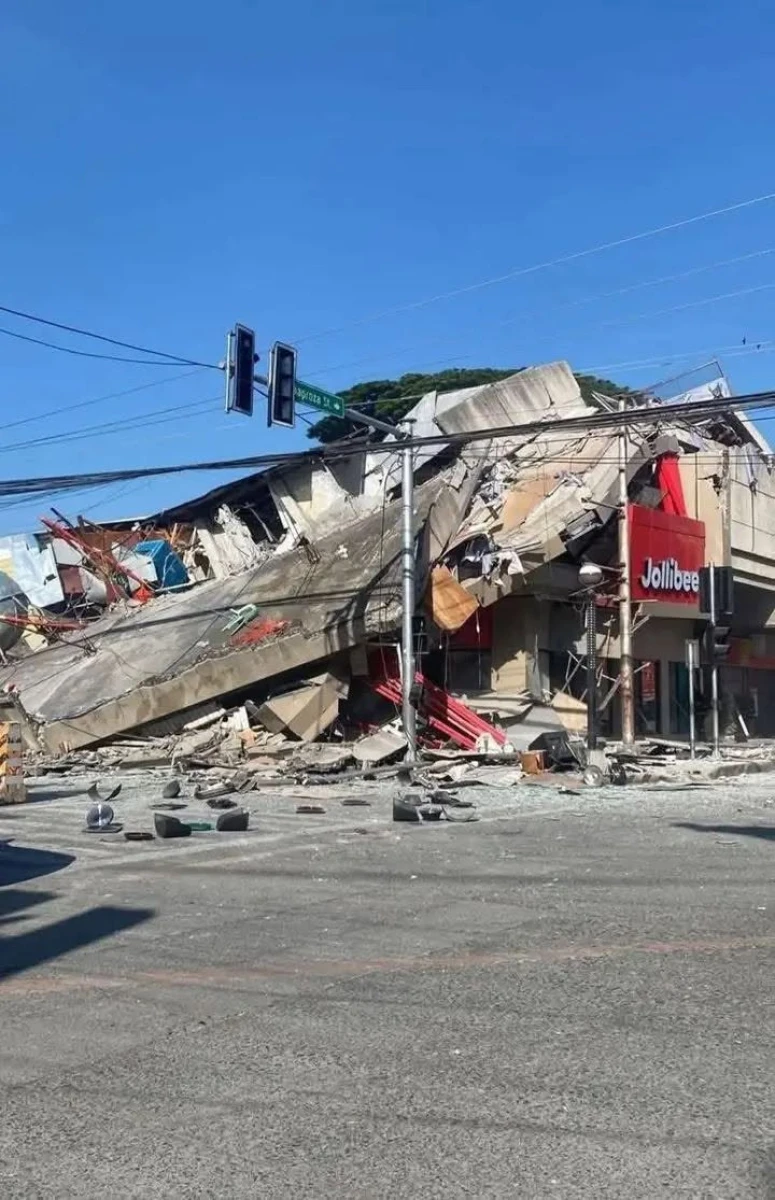 Cutremur puternic în Filipine. Autoritățile au emis alertă de tsunami după seismul de 7,8