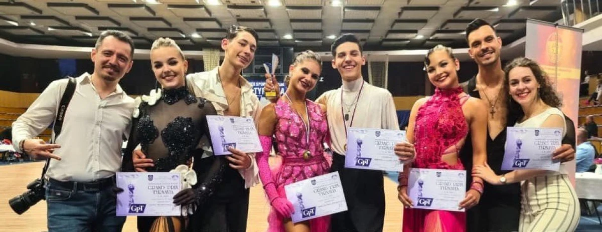 Dansatorii arădeni de la Royal Steps s-au remarcat la Grand Prix-ul Tyrnavia