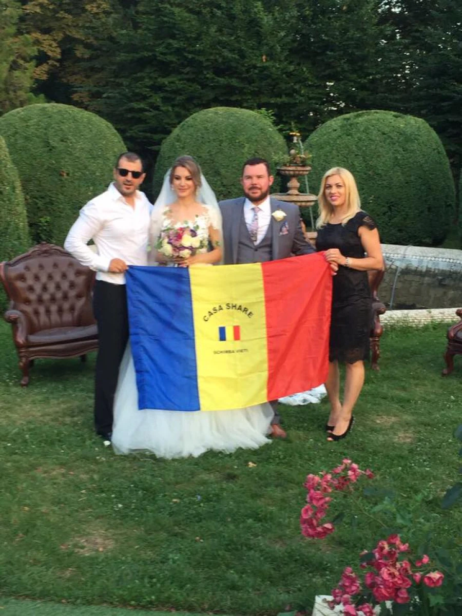 Dar din dar se face rai. Au donat toți banii de la nuntă unor copii nevoiași