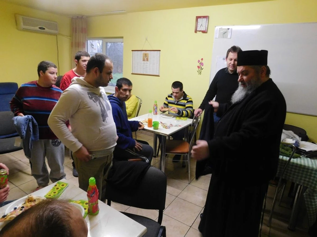 DARURI DIN PARTEA ARHIEPISCOPIEI PENTRU TINERII DE LA CENTRUL CITO TABACOVICI ARAD