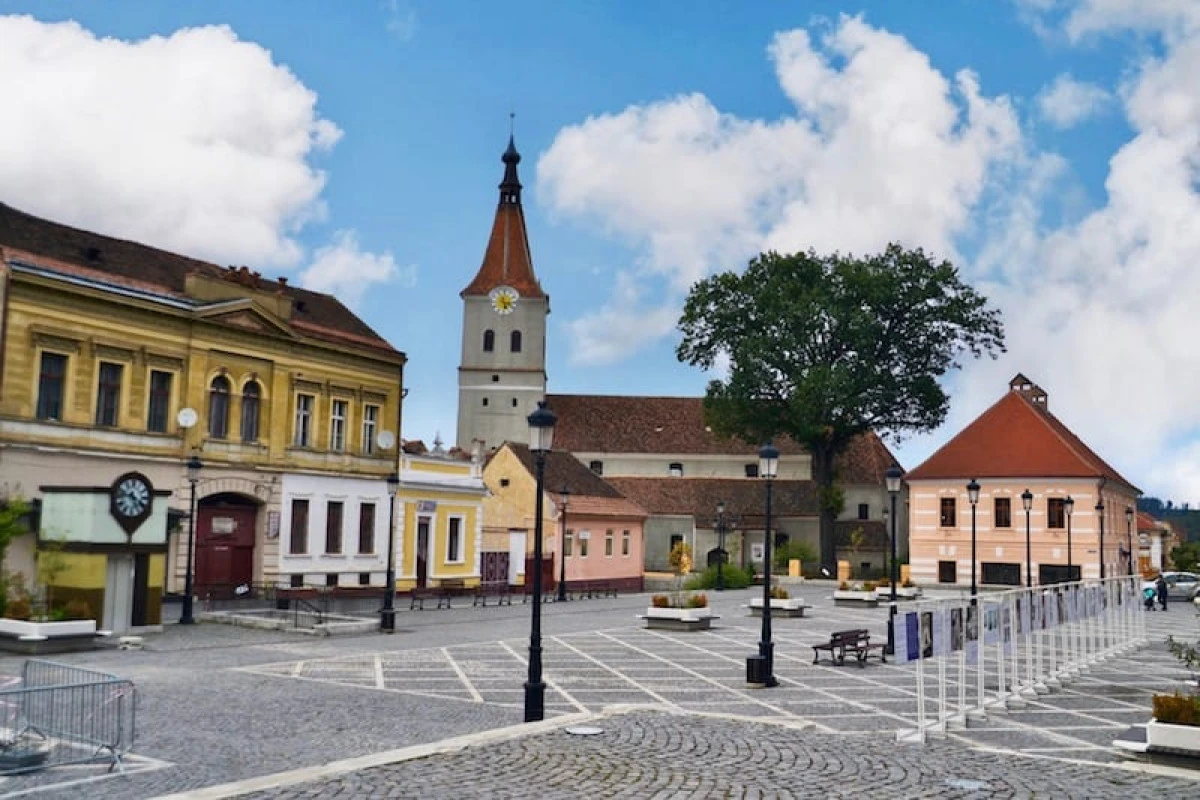 De ce ar trebui sa treci pe lista destinatiilor de vacanta si Rasnov