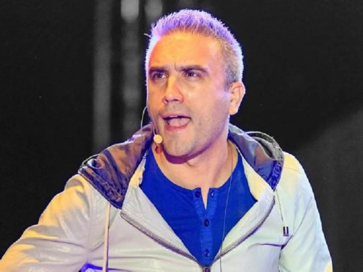 De ce n-a rămas Zoli Toth în învățământ