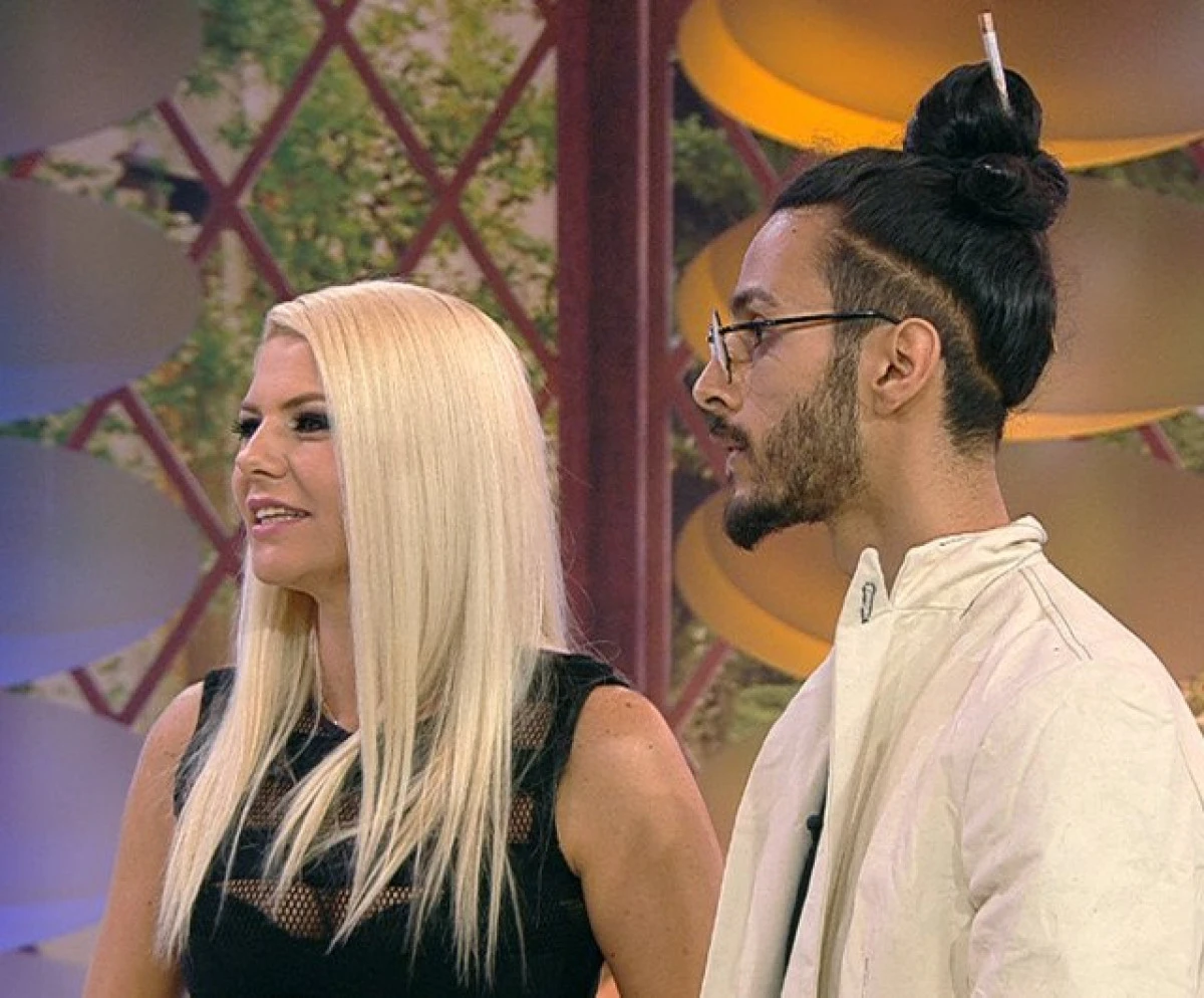 De ce nu s-au căsătorit Adina de la Heaven și Glance