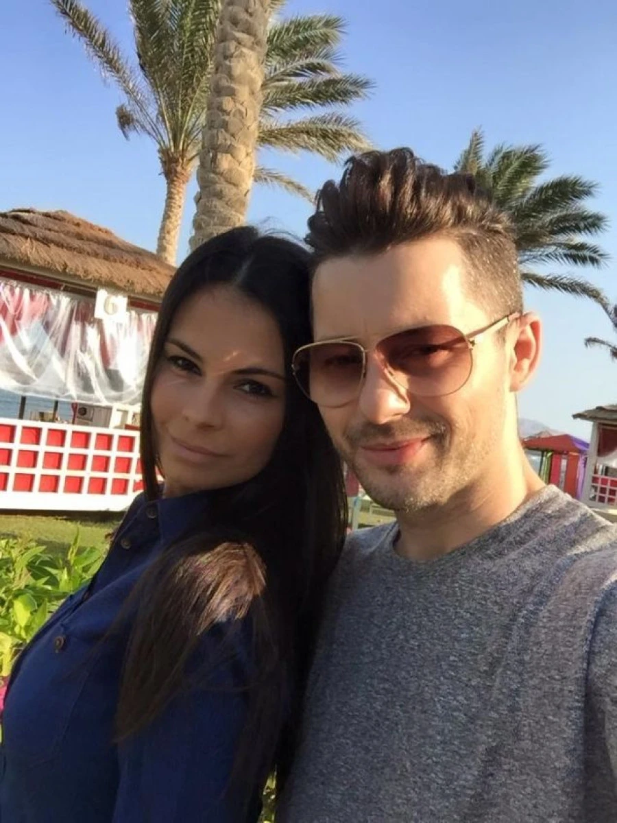 DE VALENTINE'S DAY, ANCA SEREA E LA MANA LUI ADI SINA!