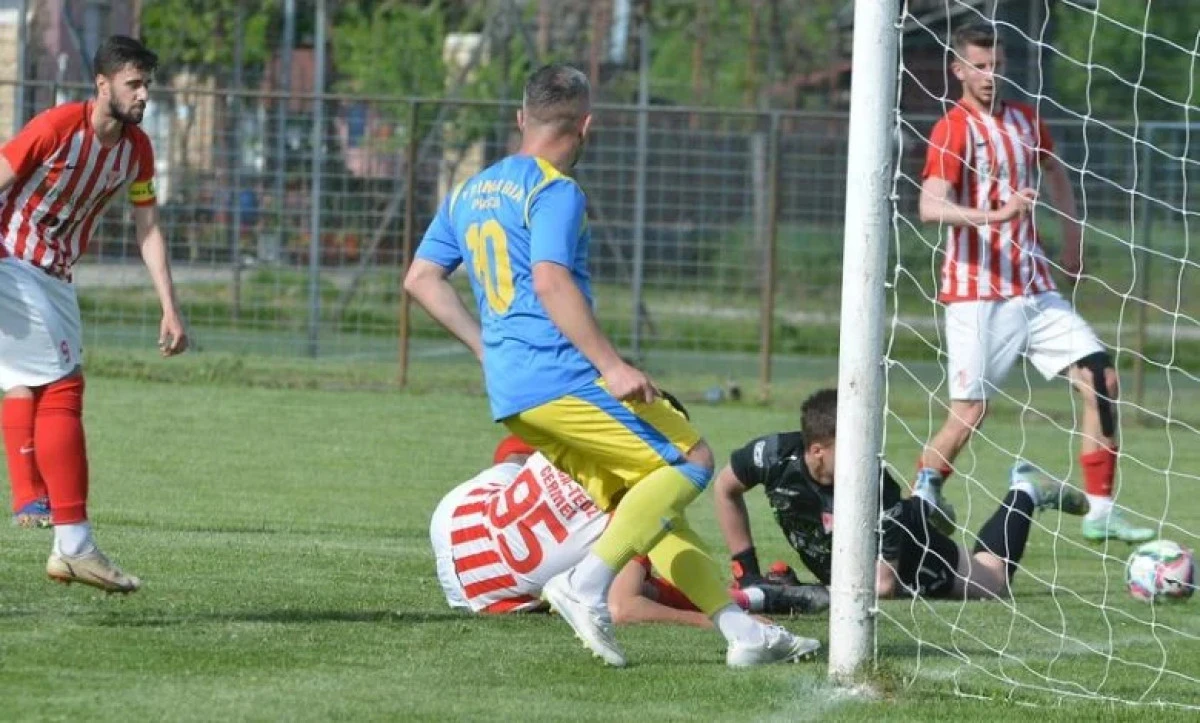 De vineri se reia și Liga a III-a: Lipova - Pecica este primul derby arădean al anului, cu implicații în lupta la play-off