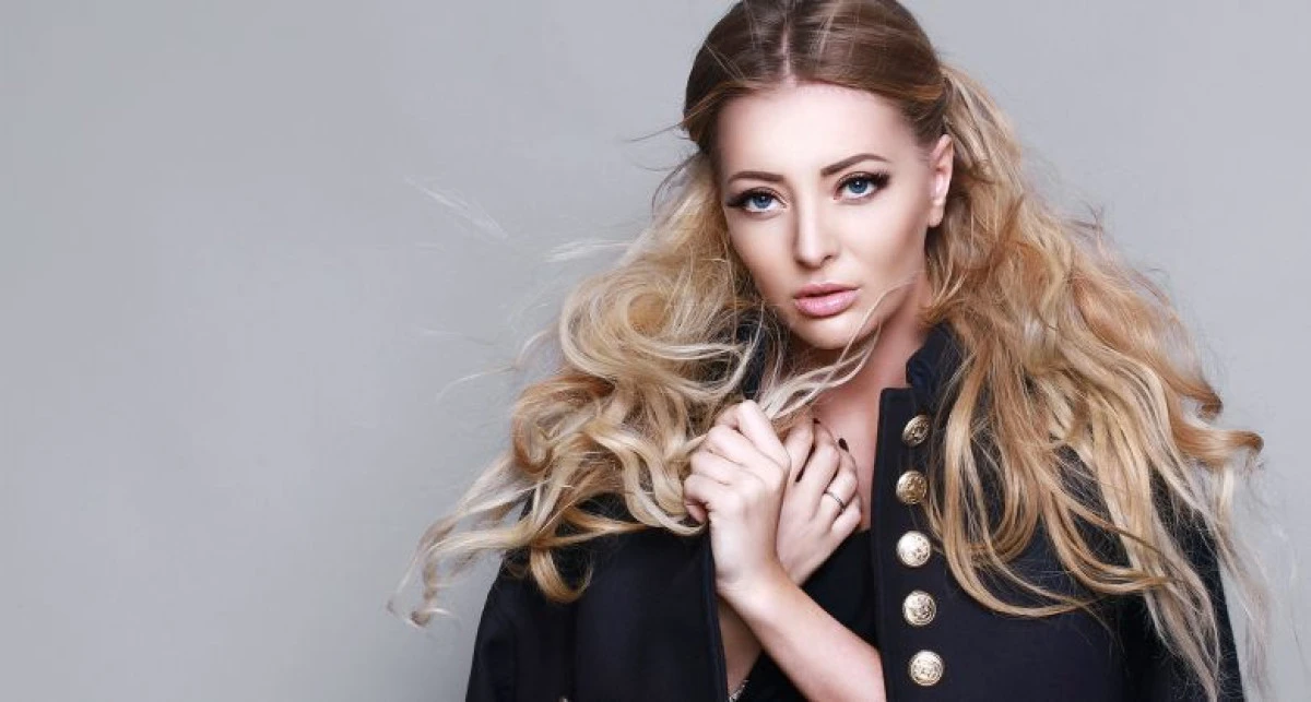 DELIA SI STAFF-UL EI, ATACATI DUPA UN CONCERT SUSTINUT IN REPUBLICA MOLDOVA: "AM FOST URMARITI DE O MASINA PANA ACASA"