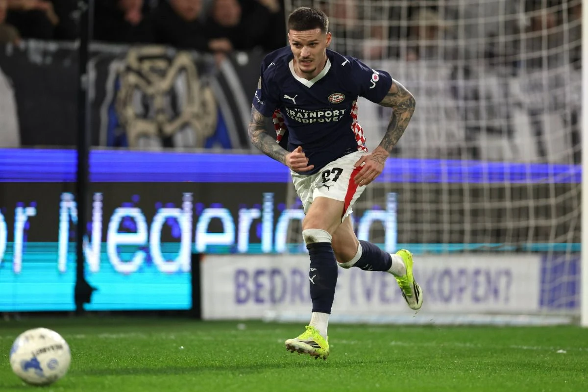 Dennis Man, acord pentru transferul la Lazio. Italienii negociază acum cu PSV