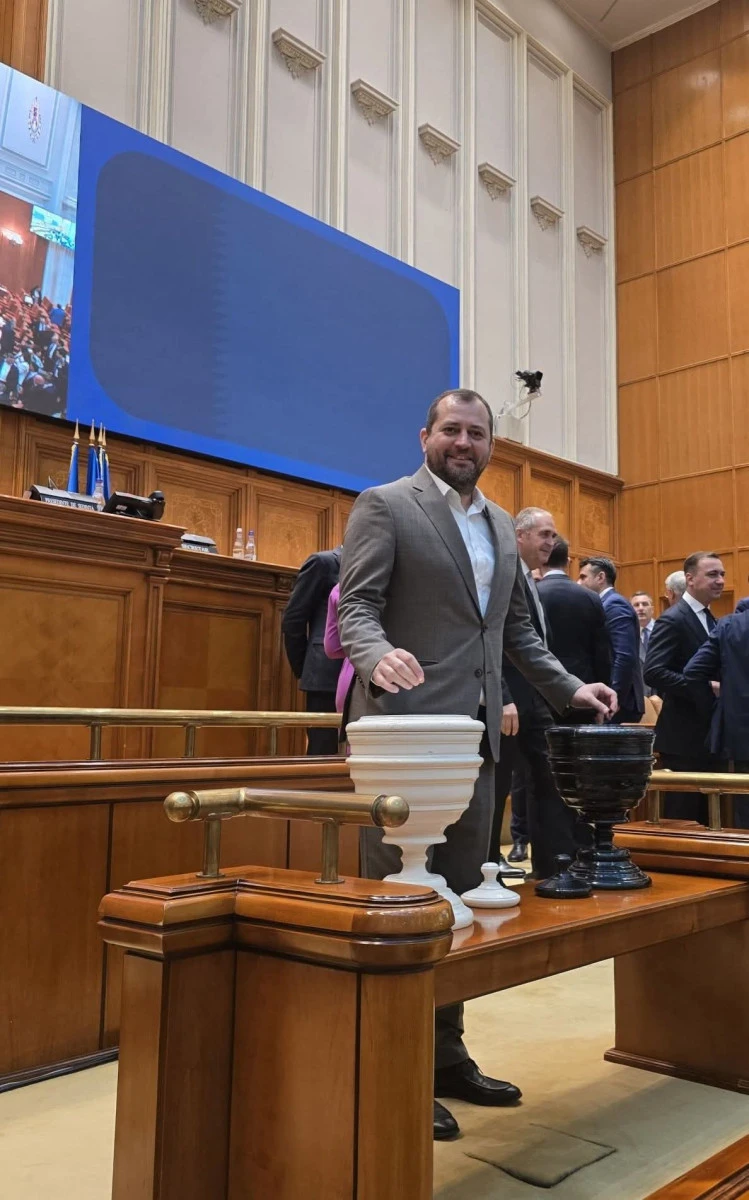 Deputat Răzvan Cadar: Moțiunea AUR este un act de iresponsabilitate într-un moment în care România are nevoie de stabilitate și reforme