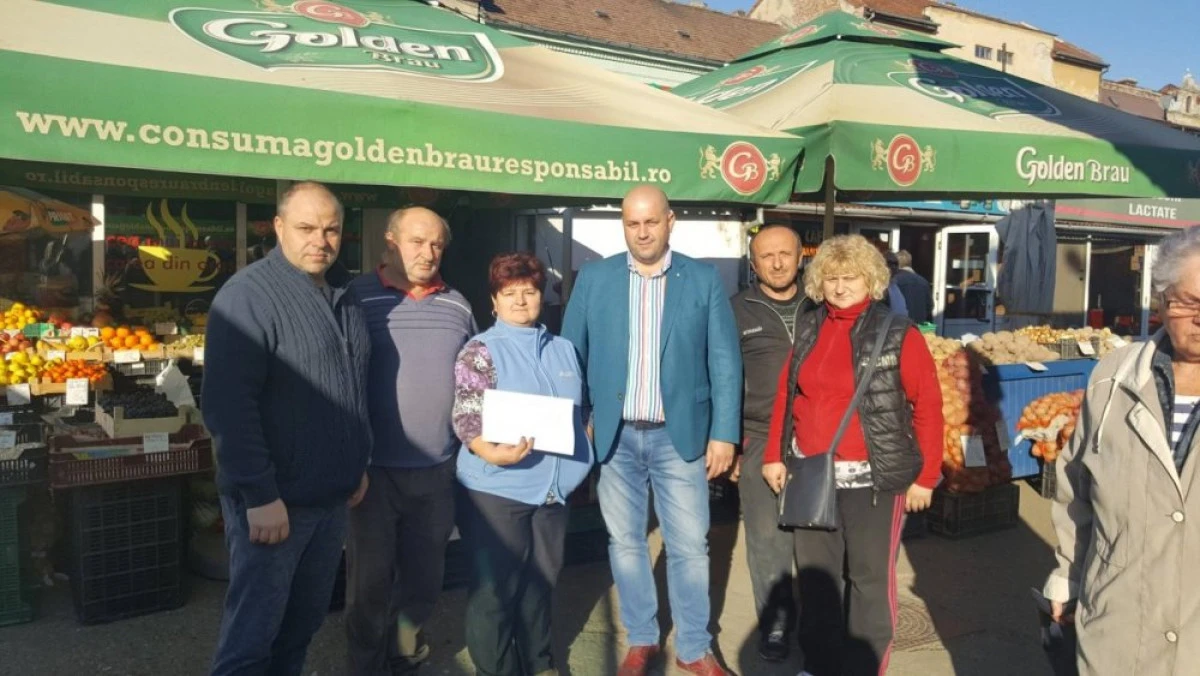Deputaţii Căprar şi Todor au semnat împotriva demolării Pieţei Catedralei