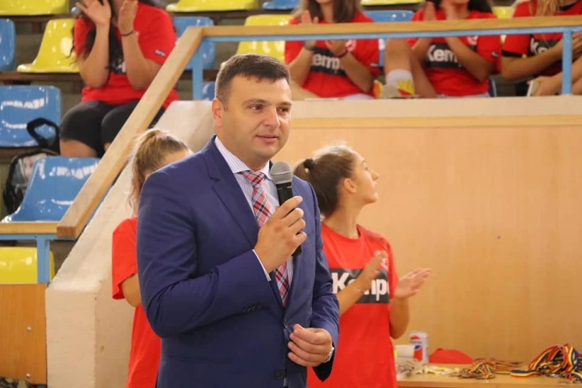 Deputatul Bîlcea îi cere ministrului Sportului să treacă de la vorbe la fapte, pentru realizarea Centrului Sportiv de Excelență!