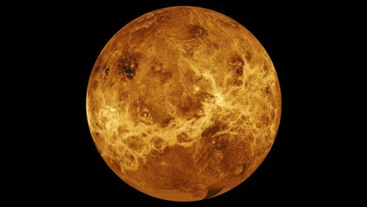 Descoperirea particulelor de fosfină în atmosfera planetei Venus, posibil indiciu al existenței vieții
