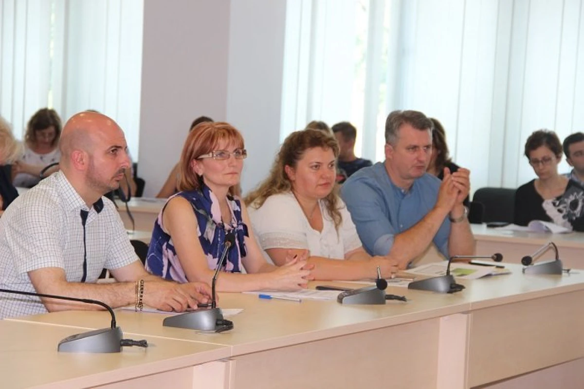 Dezbateri la CJ Arad despre problemele persoanelor diagnosticate cu tuberculoză