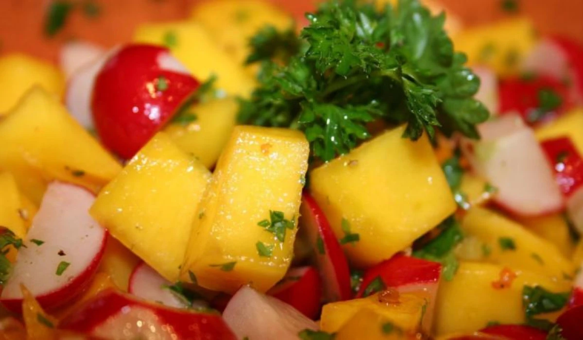 Dieta anticancer. Cum trebuie să mâncăm, ca să ne protejăm de maladia secolului