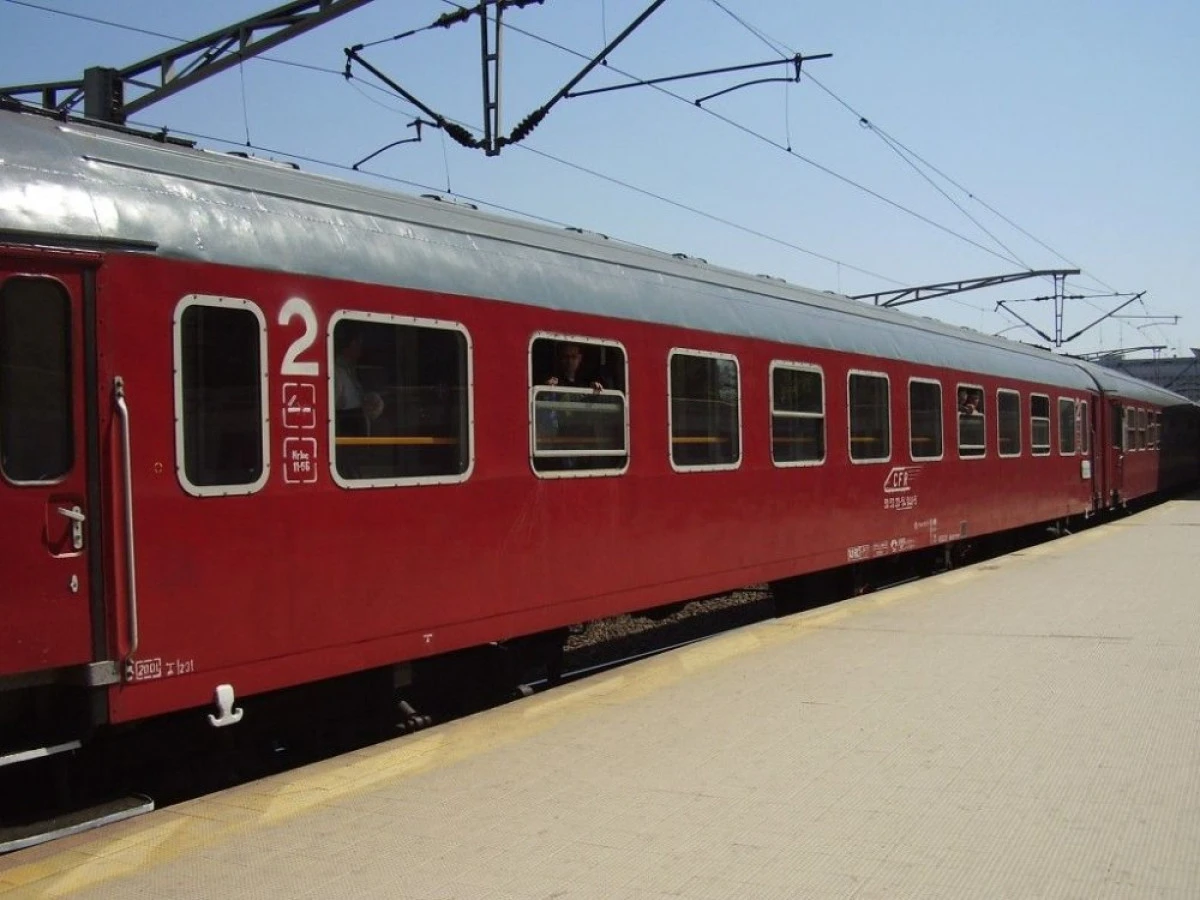 DIN 14 IUNIE AVEM DIN NOU TREN DIRECT SPRE MAREA NEAGRA