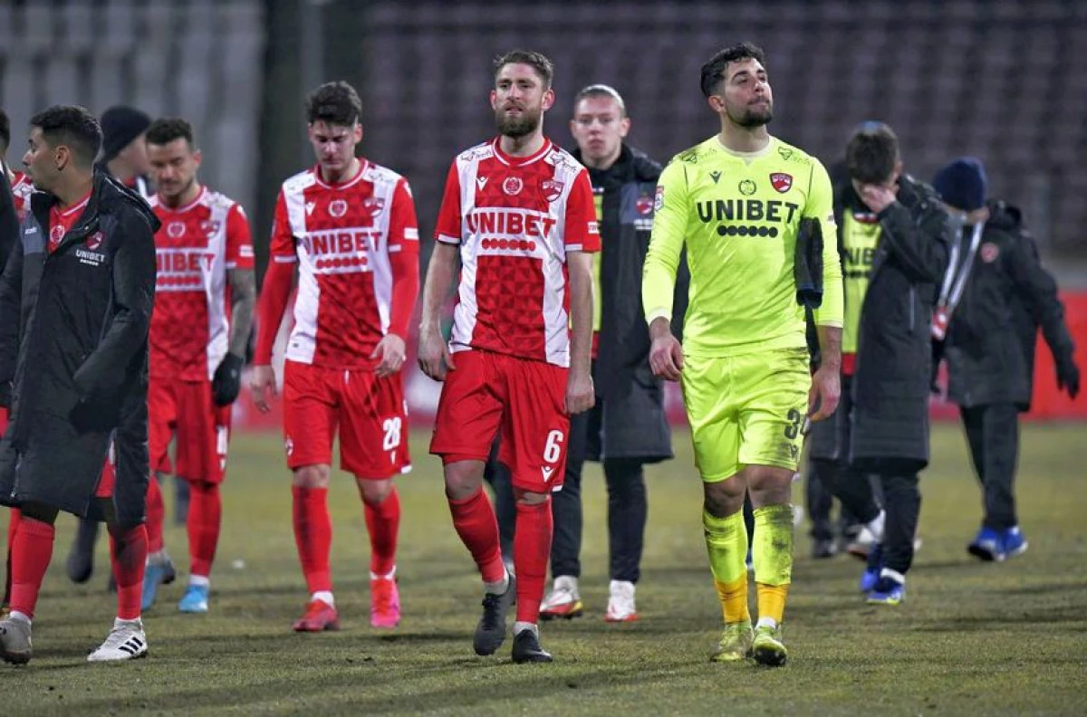 Dinamo a fost umilită de olteni înaintea meciului cu UTA! Situaţia la zi, în Liga 1