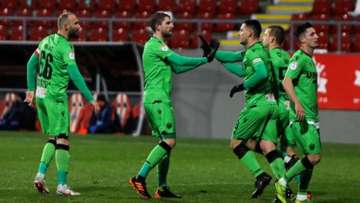 Dinamo - UTA se joacă sâmbăta, dar nu în nocturnă! Arădenii ar putea fi susținuți de ultraşii Stelei