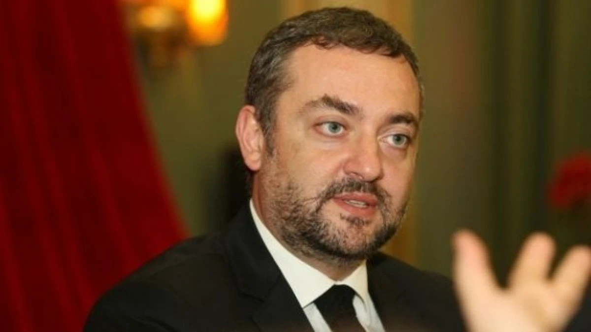 DIRECTORUL OPEREI ROMANE, RAZVAN IOAN DINCA, A FOST RETINUT