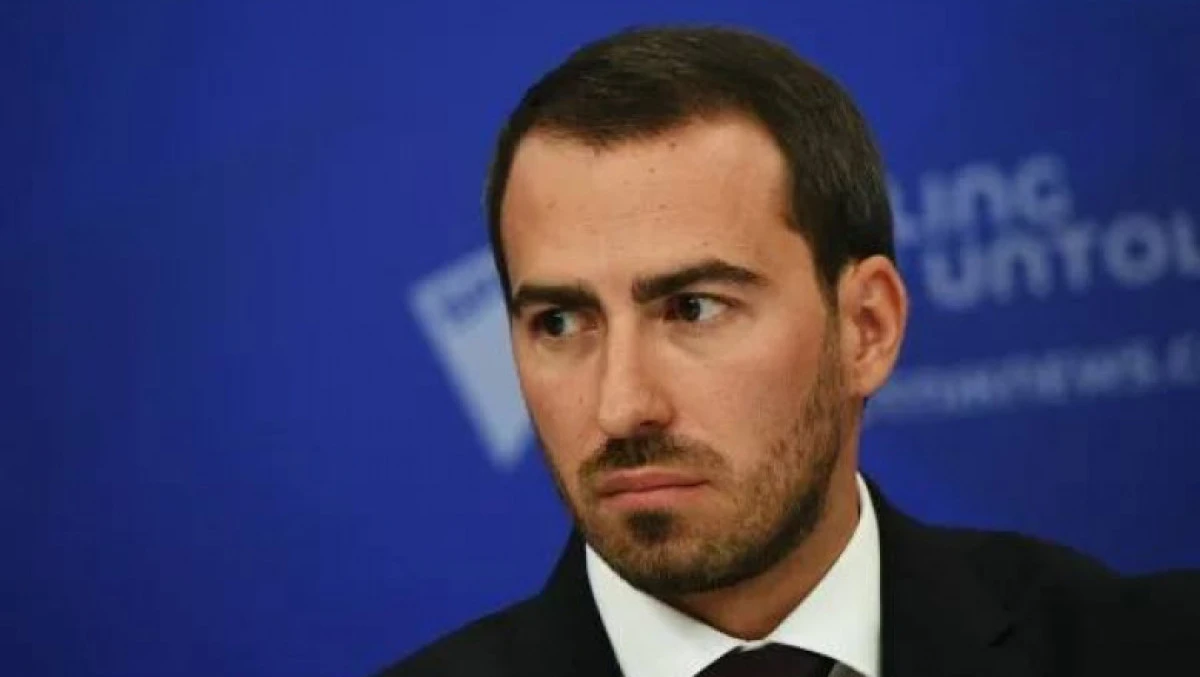 Directorul stațiunii de schi Gazprom a căzut de pe o stâncă