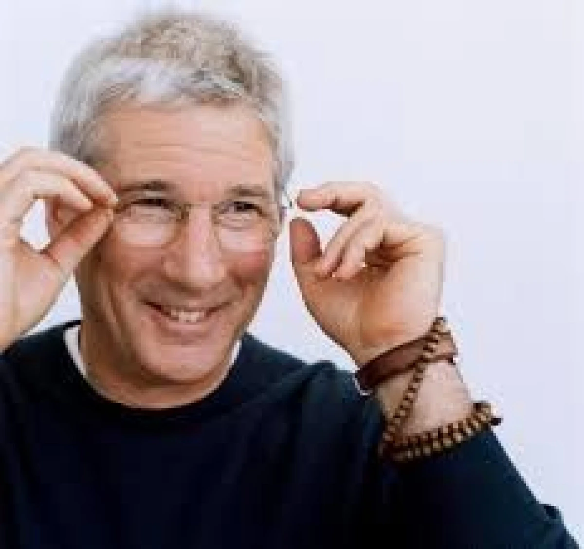 DOCUMENTARUL REALIZAT DE RICHARD GERE DESPRE OAMENII FARA ACOPERIS A FOST PREZENTAT LA MADRID