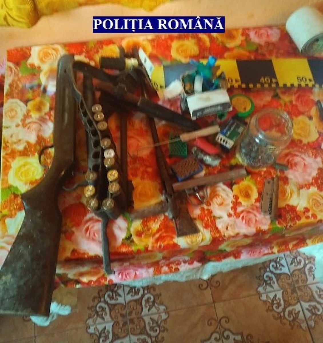Doi bărbați din Chisindia, reținuți pentru uz de armă și alte infracțiuni