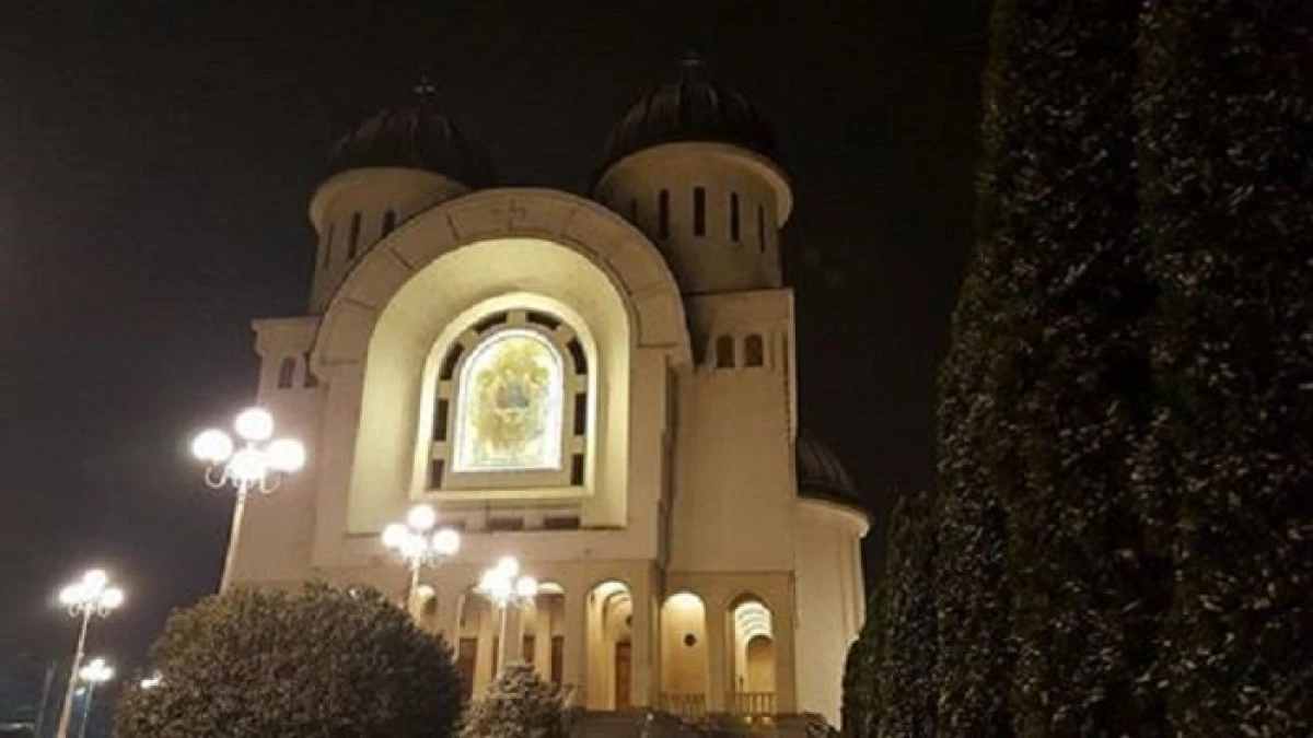 Doi oameni ai străzii, alungați din catedrala arhiepiscopală în Postul Crăciunului