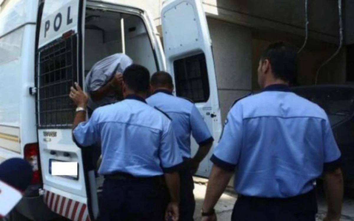 Doi proxeneți, încarcerați în Penitenciarul Arad