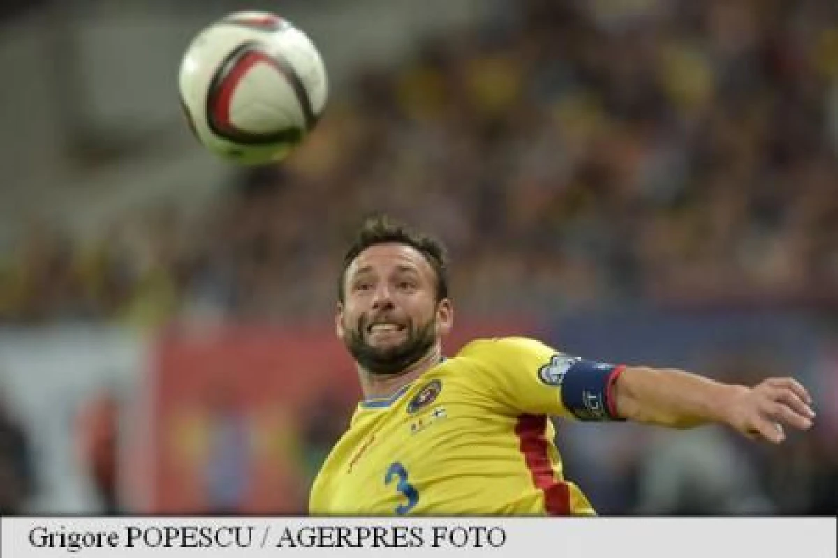 DOI ROMANI FAC PARTE DIN LOTUL ECHIPEI IDEALE A PRELIMINARIILOR EURO 2016