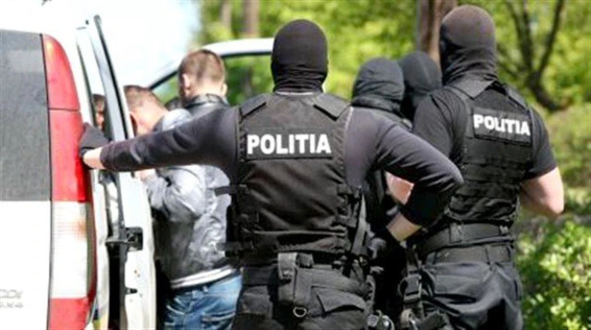 Doi timișeni, prinși după ce au furat din două hale din Șagu și Secusigiu