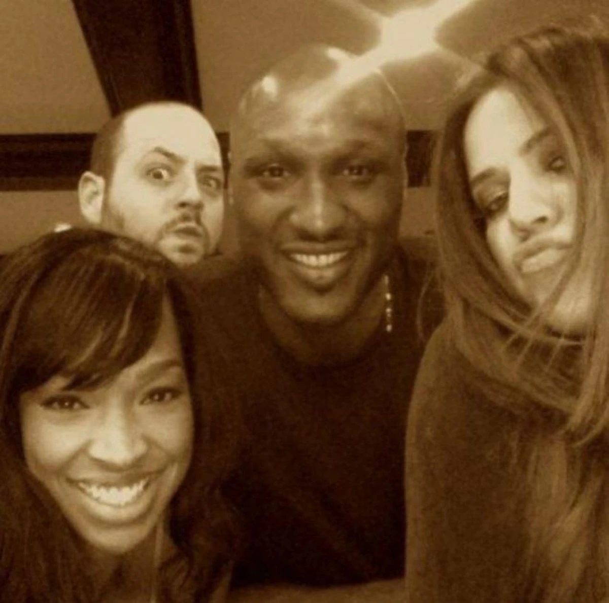 DOLIU IN FAMILIA LUI KIM KARDASHIAN! VESTEA A PICAT CA UN FULGER