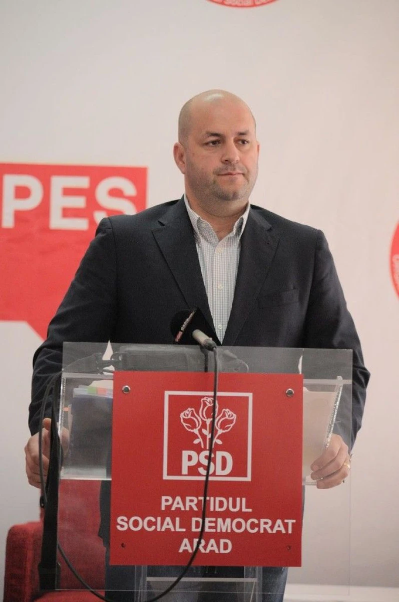 DOREL CAPRAR: "FALCA SA ISI DEA DEMISIA DACA CET NU VA MAI FURNIZA CALDURA SI APA CALDA ARADENILOR!"