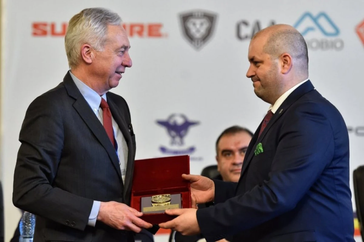 Dorel Căprar: „Forțele armate și cele de ordine publică au nevoie de echipamente performante“