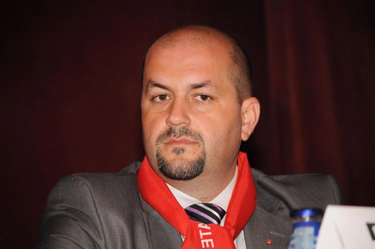 DOREL CAPRAR: GHEORGHE FALCA OTRAVESTE VIATA POLITICA ARADEANA