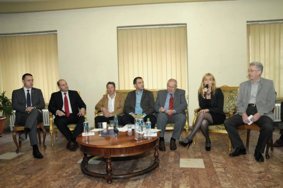 DOREL CĂPRAR ȘI MIHAI FIFOR SUSȚIN CANDIDATURA LUI BULUMAC LA PRIMĂRIA ARADULUI