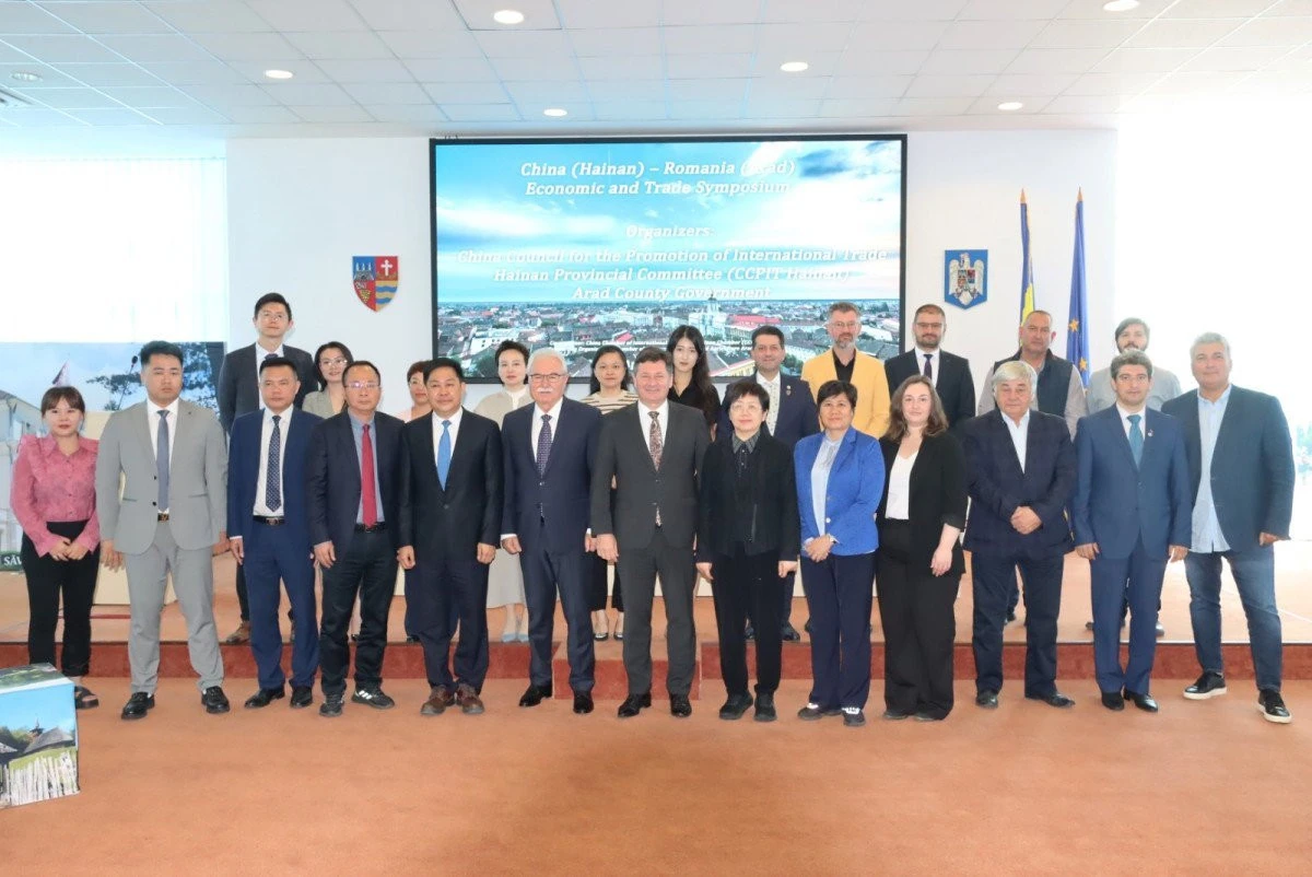 Două delegații din Provincia Hainan (Republica Populară Chineză) au fost primite astăzi la CJA