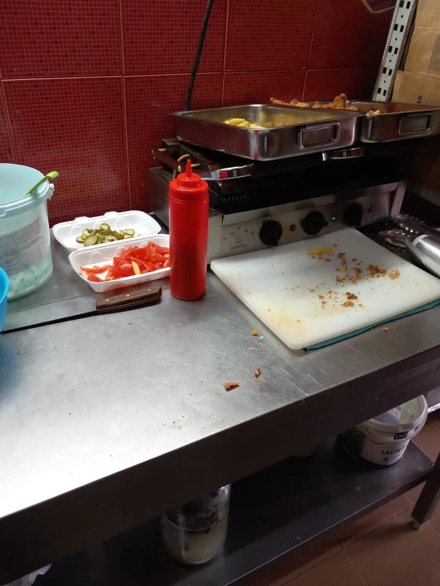 Două restaurante au fost închise temporar de Protecția Consumatorilor Arad