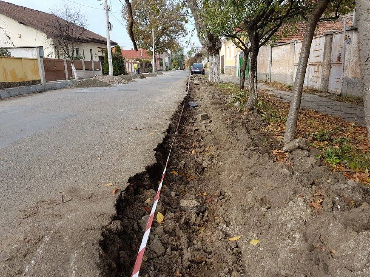 Două străzi din Arad au intrat în reparații