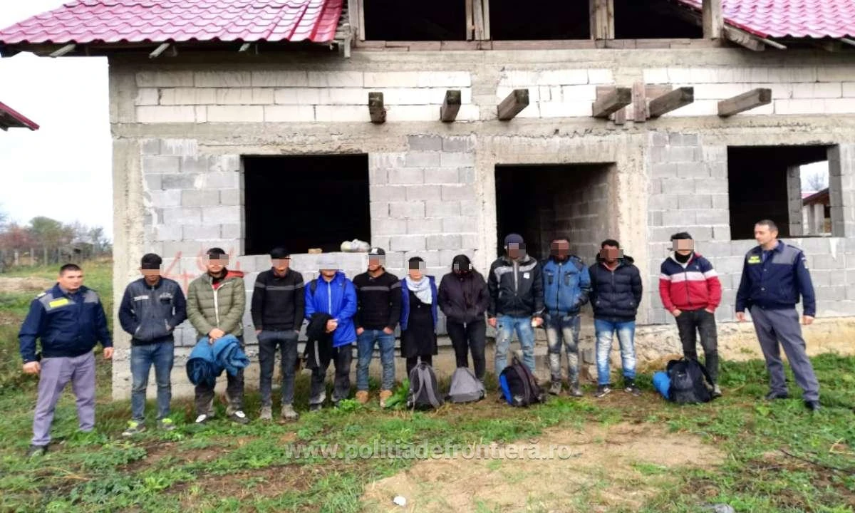 Douăzeci de refugiați, depistaţi în timp ce se pregăteau să treacă ilegal frontiera cu Ungaria