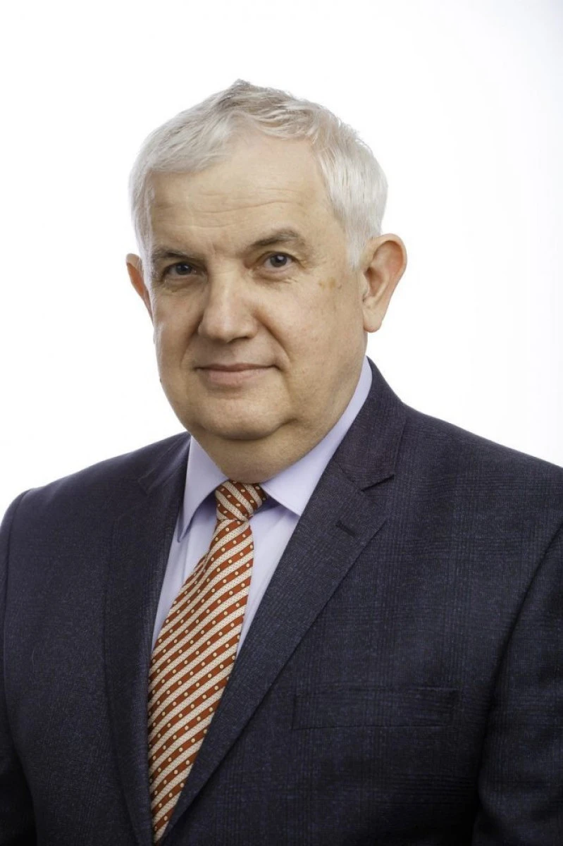 DR. FURĂU: ESTE INADMISIBIL SĂ MUȚI MATERNITATEA ÎN SPITALUL TBC DIN GRĂDIȘTE