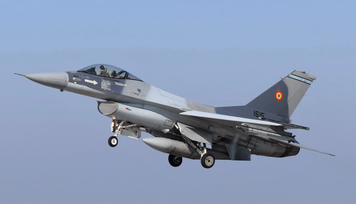 Dronă doborâtă de un avion F-16, în județul Buzău