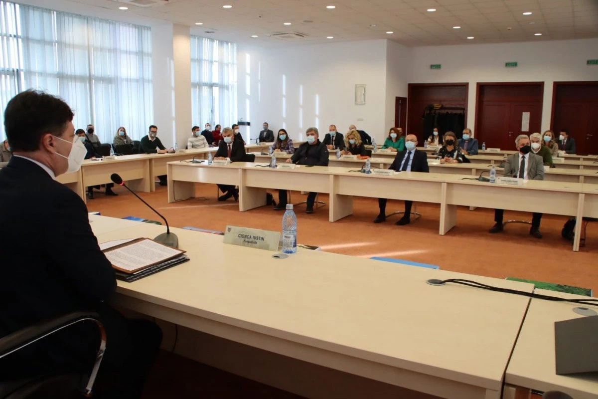 Drumul Șofronea-Zimandcuz: modernizat, recepționat și introdus în patrimoniul Județului