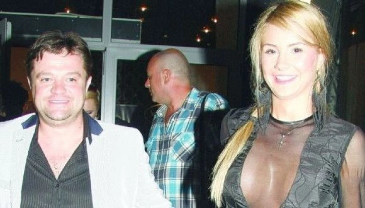 DUBAN ESTE SUB PAPUCUL SOTIEI. ACTORUL SE MUTA IN MAREA BRITANIE