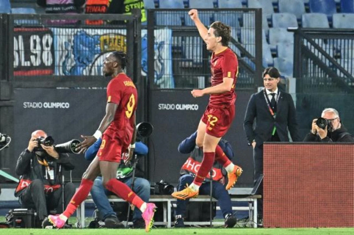 Dueluri strânse în semifinalele din Europa și Conference League. Mourinho poate juca o altă finală