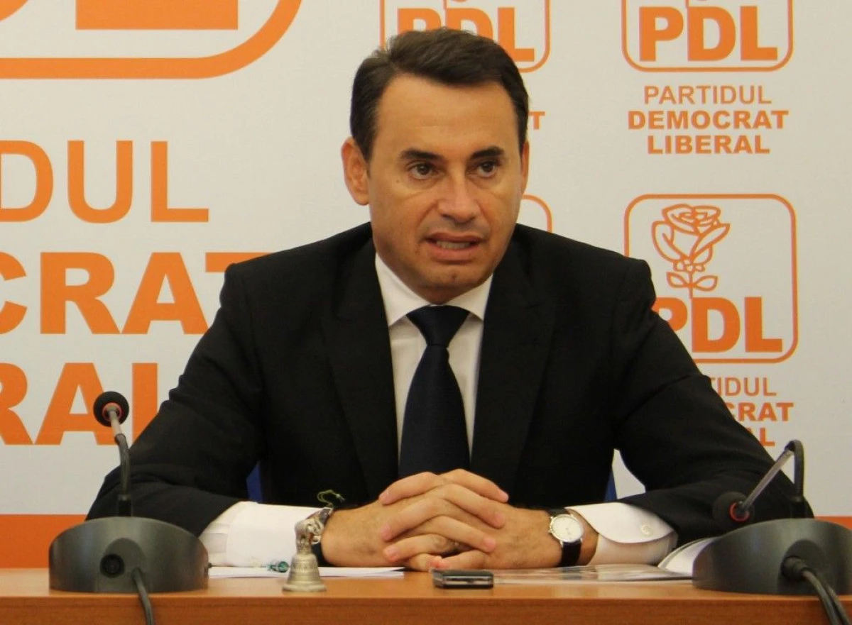 DUPA INSPECTORUL GENERAL SCOLAR, FALCA SE IA SI DE DEPUTATUL DOREL CAPRAR